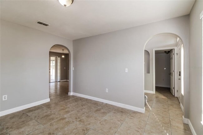 Foto del edificio - 3411 Gramercy Ln