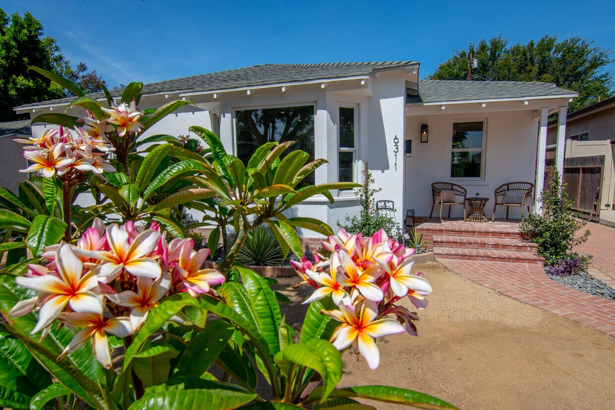 6311 Colbath Ave, Van Nuys, CA 91401 House Rental in Van Nuys, CA