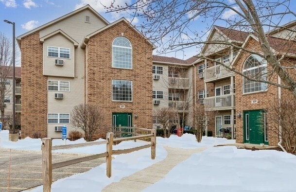 Foto principal - 430 Cunat Blvd