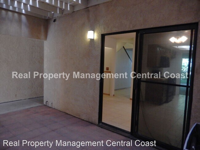Building Photo - 2 br, 2.5 bath House - 13 Green Court