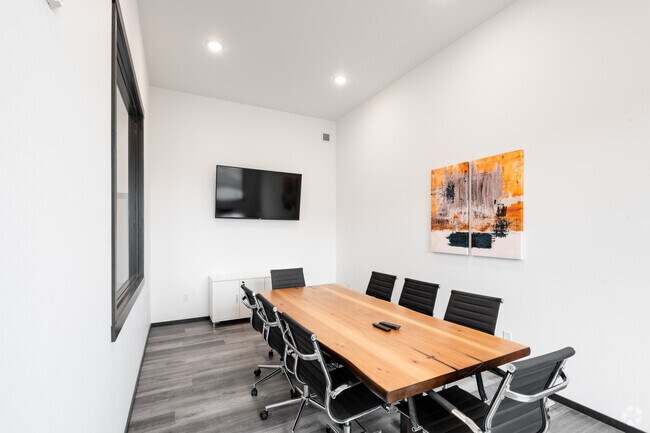 Sala de reuniones - Wyndstone Apartments