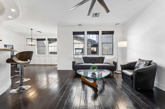 Foto del edificio - 18507 N 94th St