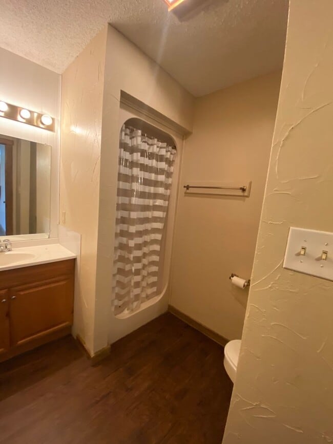 Building Photo - 143 PR 1509