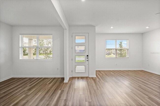 Foto del edificio - 11777 Globe St