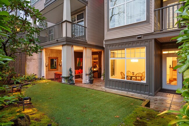 Photo du bâtiment - 1388 Nelson St.