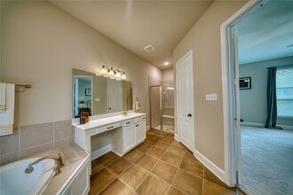 Building Photo - 29311 Ribbongrass Ct