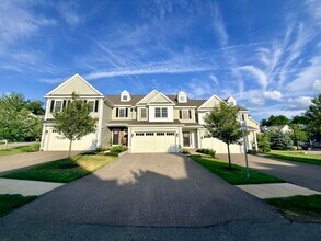 Building Photo - 99 Brookview Rd