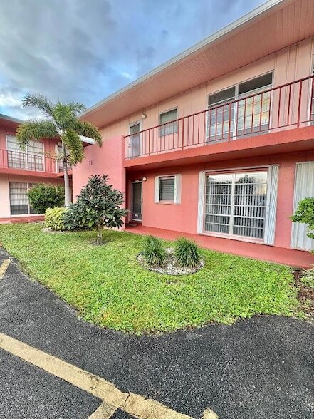 Photo - 26 Golfs Edge Apartment