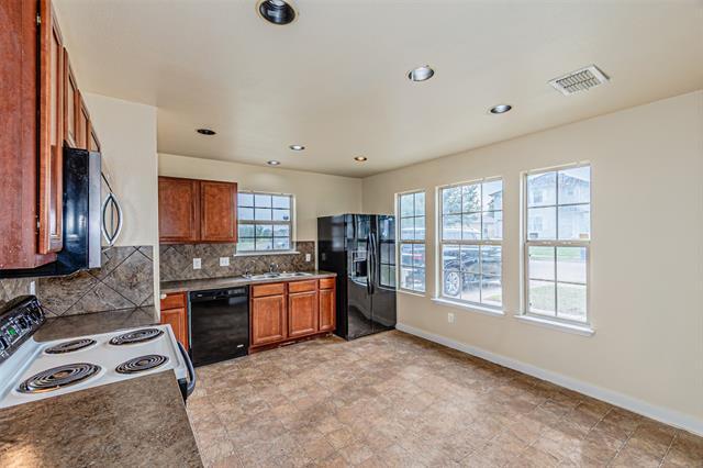 Building Photo - 1620 Red Cloud Dr