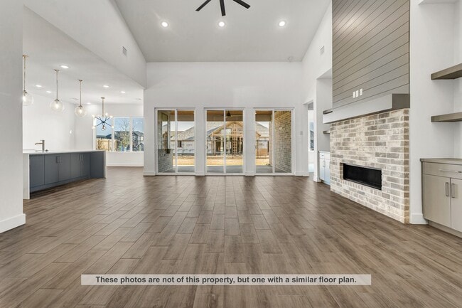 Building Photo - 4800 White Ash Ct