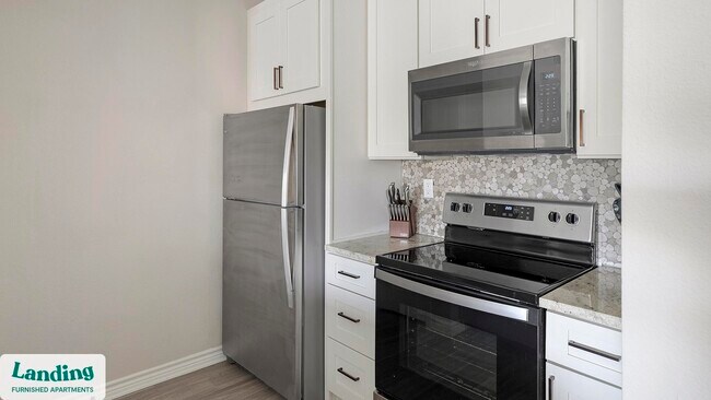 Foto del edificio - 6101 N Riverside Dr