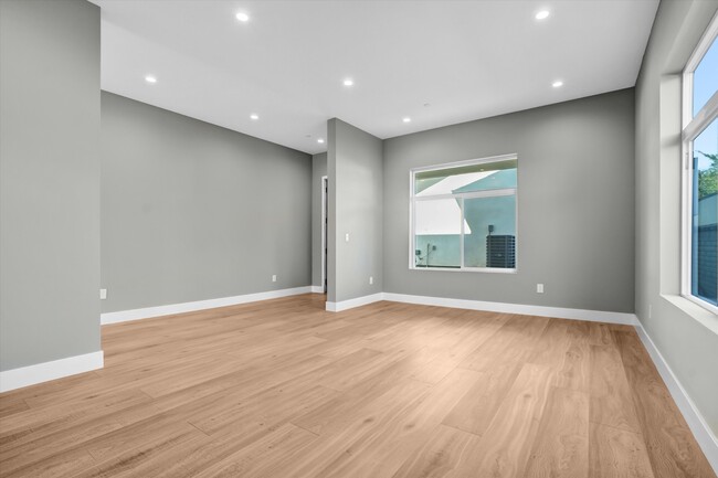 Sala de estar - 2124 W 238th St