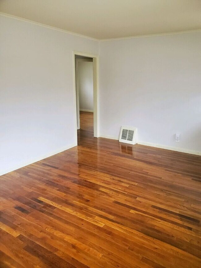Foto del edificio - 2 Bedroom Bungalow