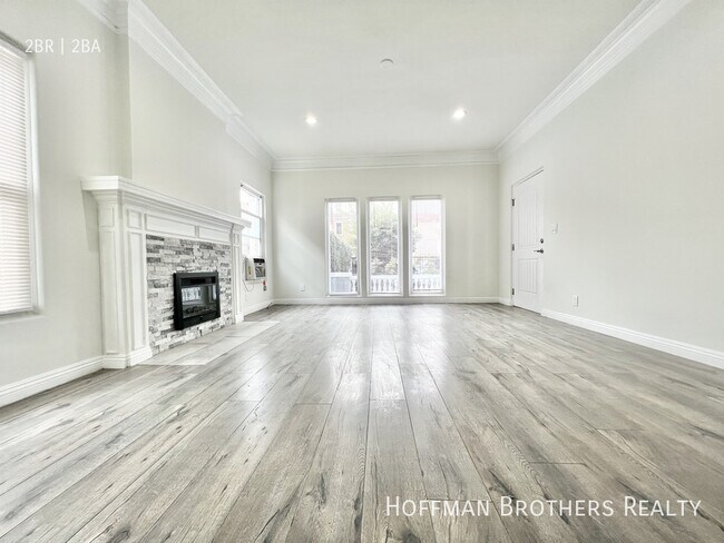 Foto del edificio - 244 S Alexandria Ave