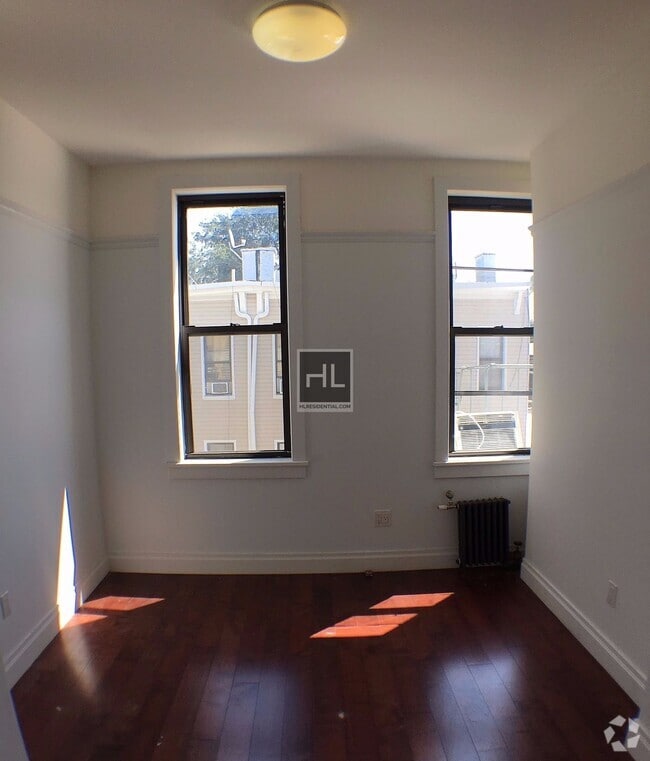 Building Photo - HARMAN STREET / Spacious 1-Bed (2-Flex) / ...