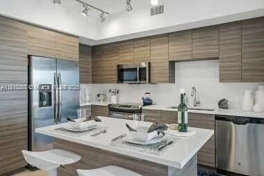 Building Photo - 5500 N Military Trl