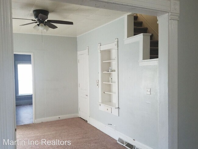 Foto del edificio - 608-610 W 8th St