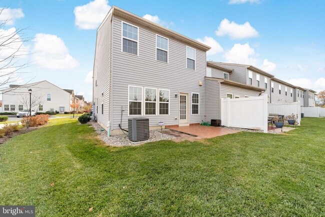 Building Photo - 42 Sundance Dr