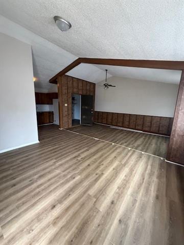 Building Photo - 2402 Shotgun N