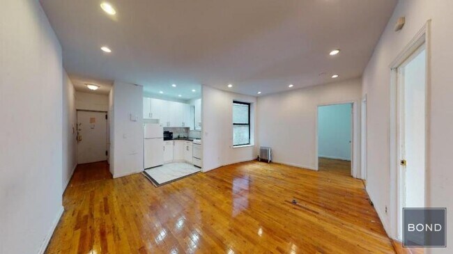 Building Photo - 3 bedroom in Manhattan NY 10003