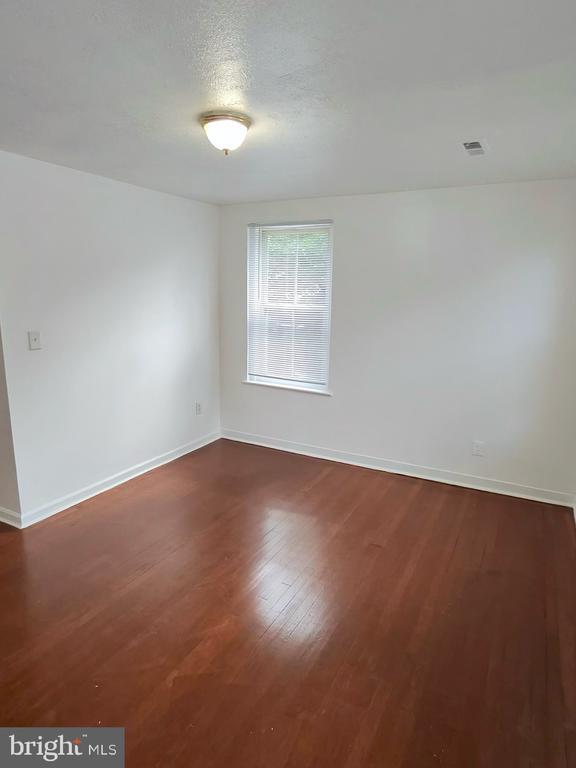 Foto del edificio - 407 Lebaum St SE