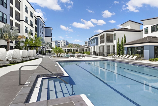 Building Photo - The Pointe on Westshore