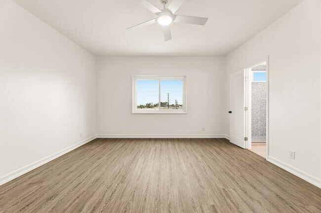 Foto del edificio - 534 E Hazel St