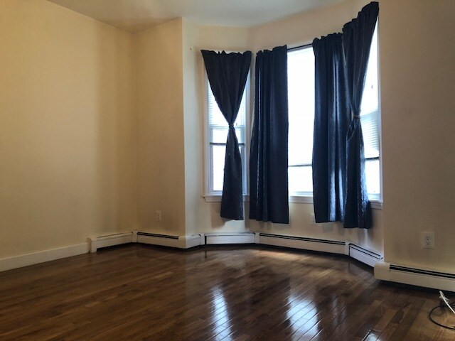 Foto del edificio - 29 Spring Garden St