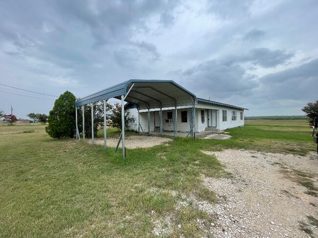 Foto del edificio - 725 Pioneer Rd