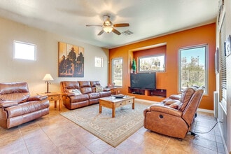 Building Photo - 1425 N Harper Cir