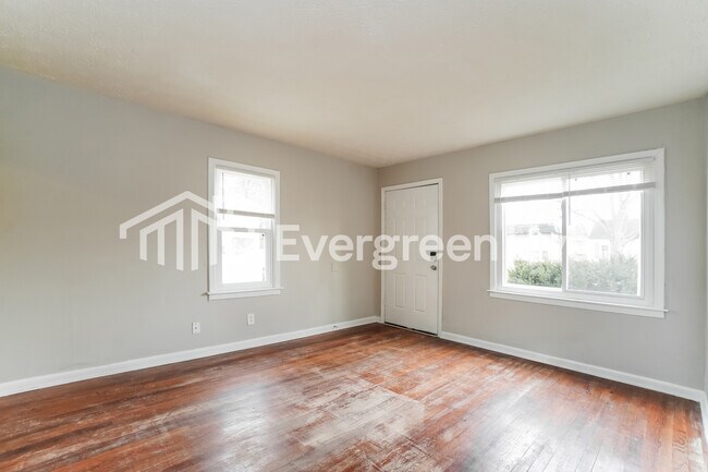 Foto del edificio - 3081 Grasmere Ave