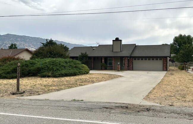 Foto del edificio - Bear Valley 2+2 with bonus room GARDENER &...