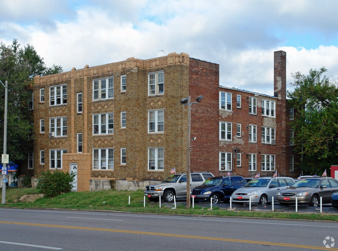 4061 Gravois Ave, Saint Louis, MO 63116 Apartments in Saint Louis, MO