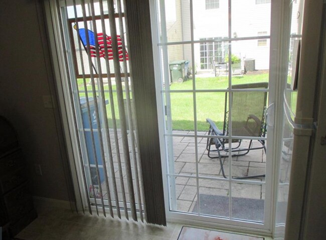 Building Photo - 2123 Quail Hollow Dr