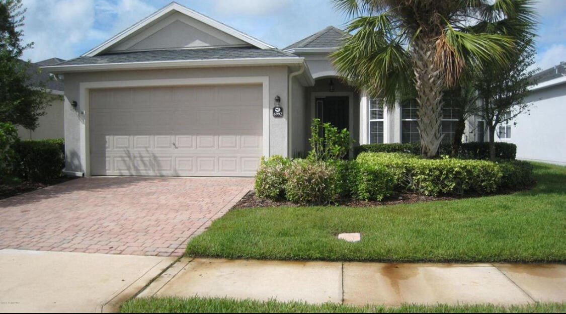 Foto principal - 6992 Premonition Dr