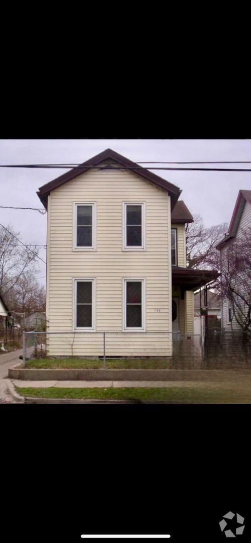 Building Photo - 1109 Hanover St