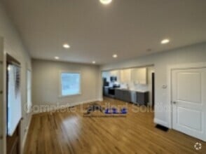 Building Photo - 646 Farrington St