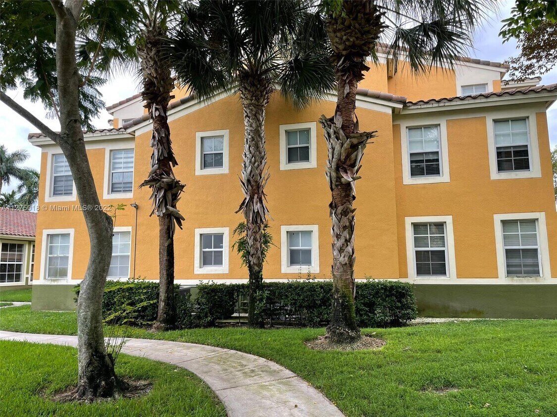 2351 W Preserve Way Unit 102, Miramar, FL 33025 Condo for Rent in