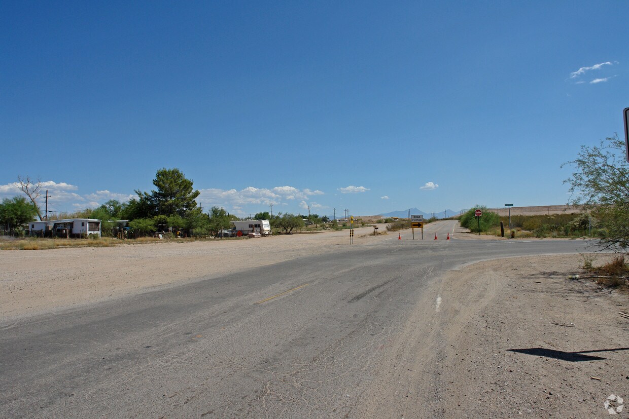 Building Photo - Mobile Home Park - 19 spaces