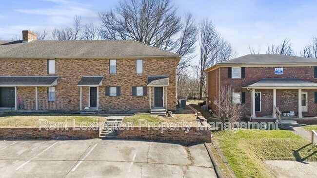 Foto del edificio - 1649 Foxhaven Dr