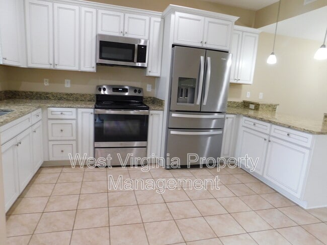 Building Photo - 198 Blackbird Village Cir