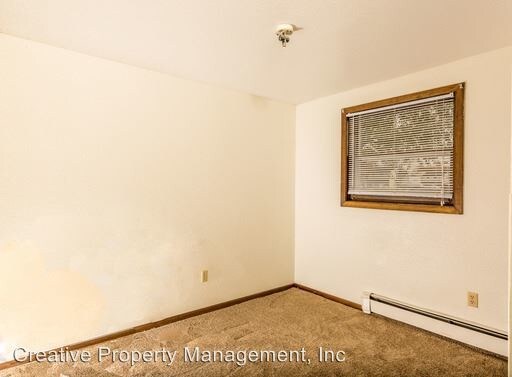 Foto del edificio - 225 18th Ave SE