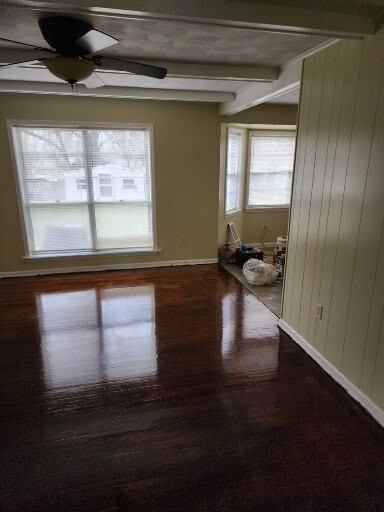Building Photo - 384 N Manassas St