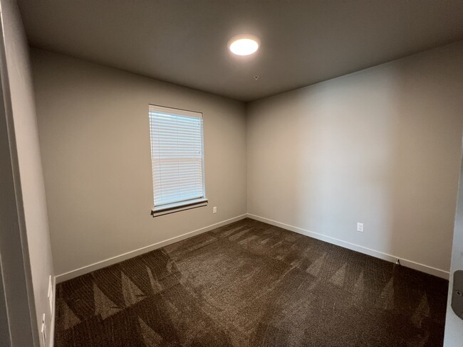 2nd bedroom - 1141 E 1320 S