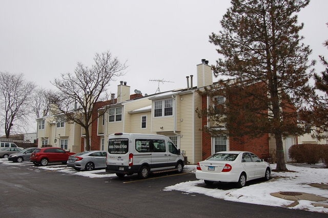 Primary Photo - 1255 Wyndham Dr