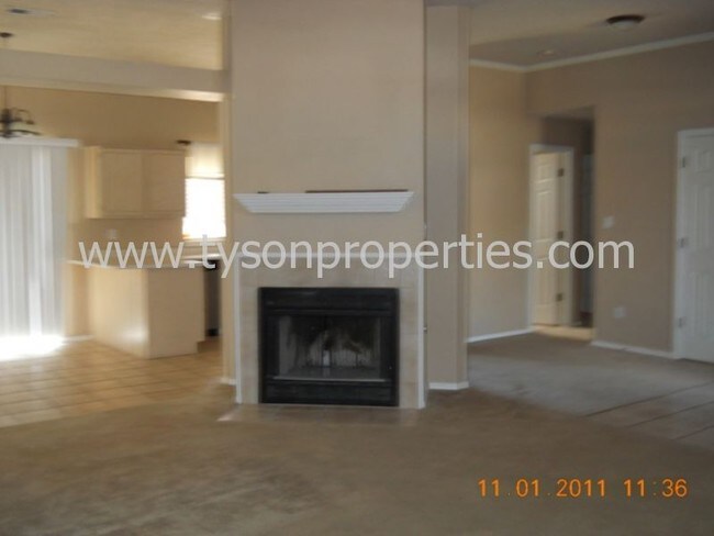 Building Photo - 10308 Hackamore Pl SW