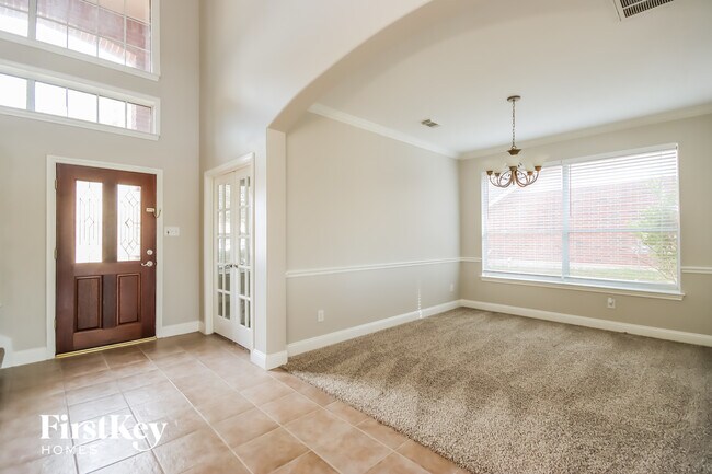 Building Photo - 18103 Yellowstone Trail