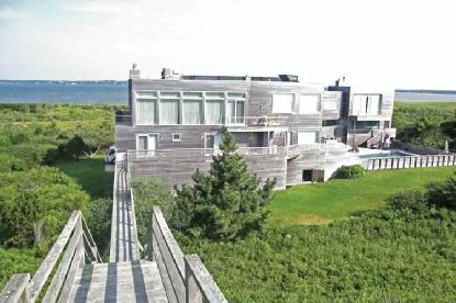 Foto del edificio - 1580 Meadow Ln