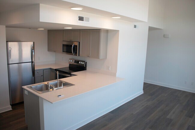 Foto del edificio - 318 E 6th St