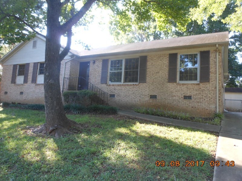 Primary Photo - 6512 Eaglecrest Rd